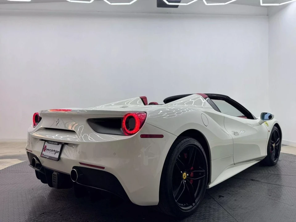 2018 Ferrari 488 Spider - Image 6 of 21