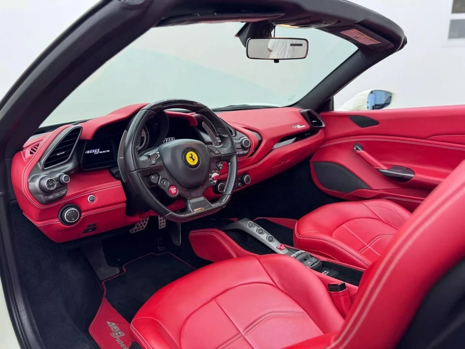 2018 Ferrari 488 Spider - Image 18 of 21