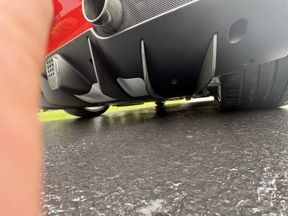 2018 Ferrari 488 Spider - Image 22 of 31