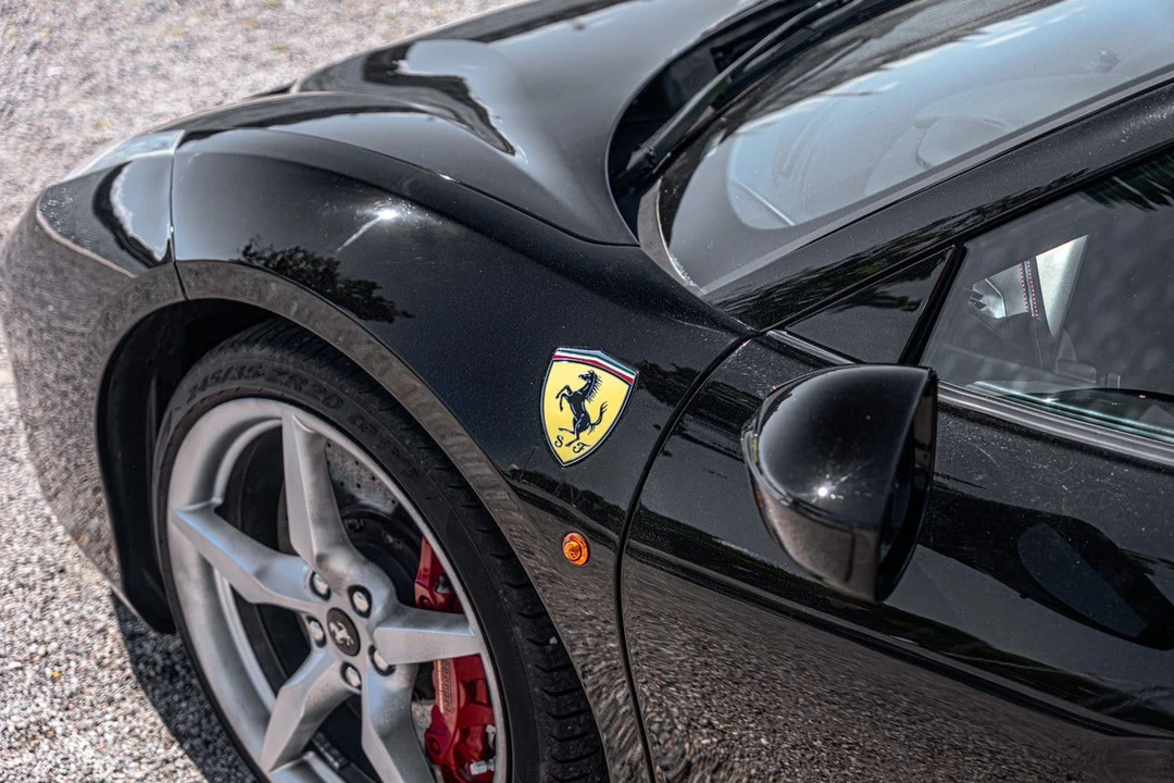 2018 Ferrari 488 Spider - Image 12 of 31