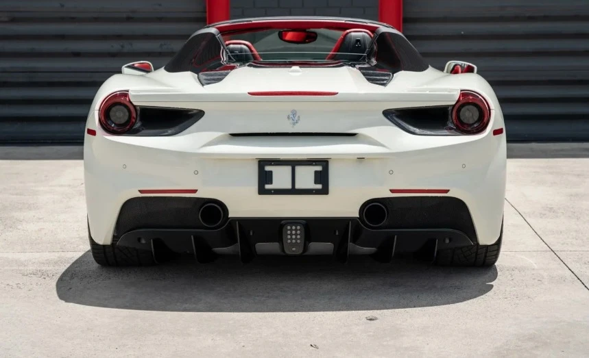 2018 Ferrari 488 Spider - Image 3 of 10