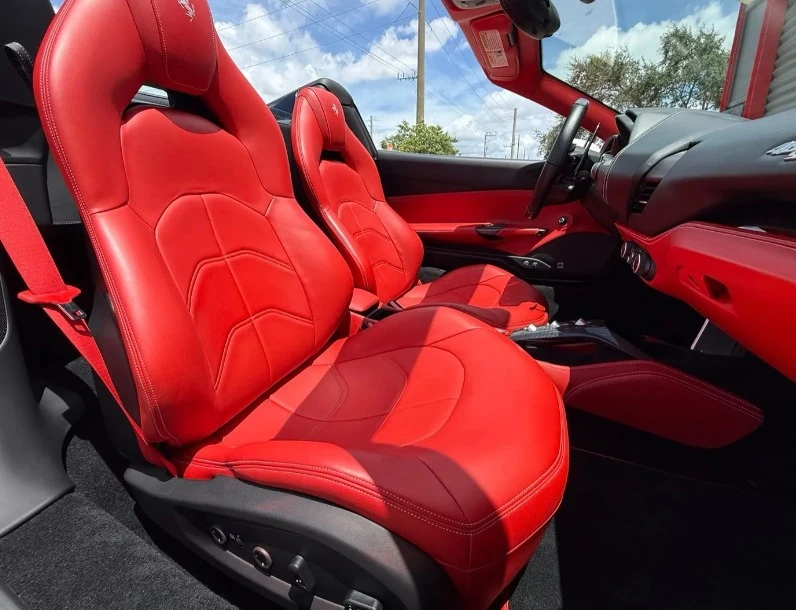 2018 Ferrari 488 Spider - Image 7 of 10