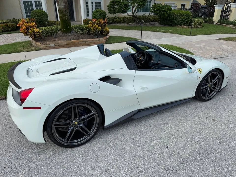 2018 Ferrari 488 Spider - Image 3 of 20