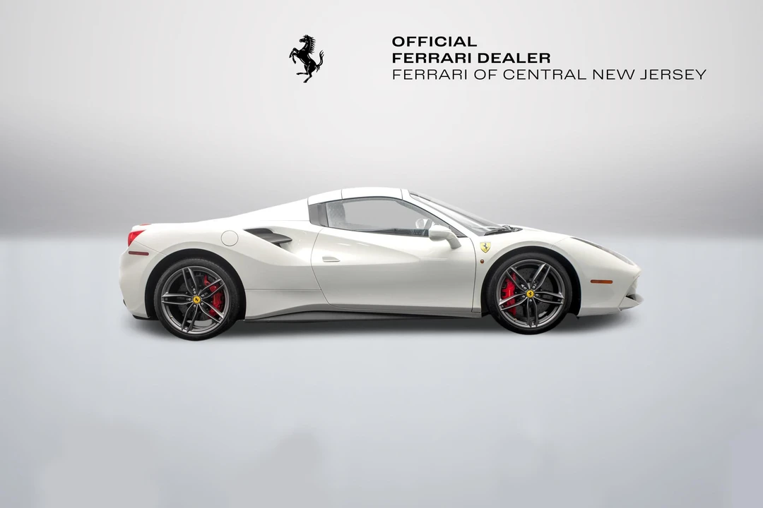 2018 Ferrari 488 Spider - Image 10 of 31
