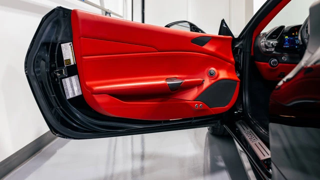 2018 Ferrari 488 Spider - Image 10 of 15