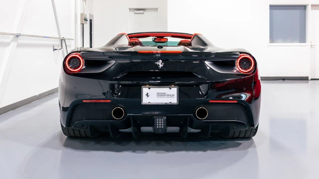 2018 Ferrari 488 Spider - Image 14 of 15