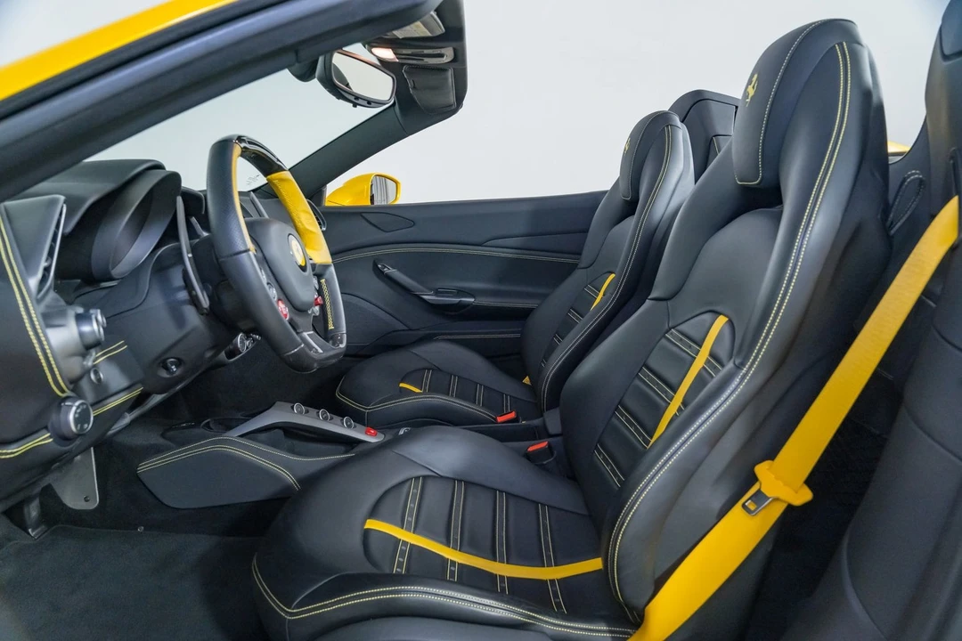 2018 Ferrari 488 Spider - Image 27 of 31