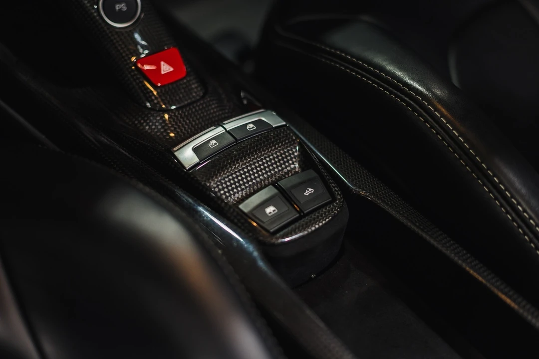 2018 Ferrari 488 Spider - Image 31 of 31
