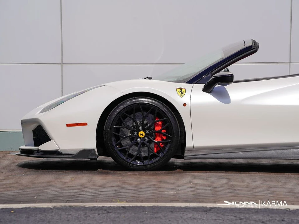 2018 Ferrari 488 Spider - Image 5 of 31