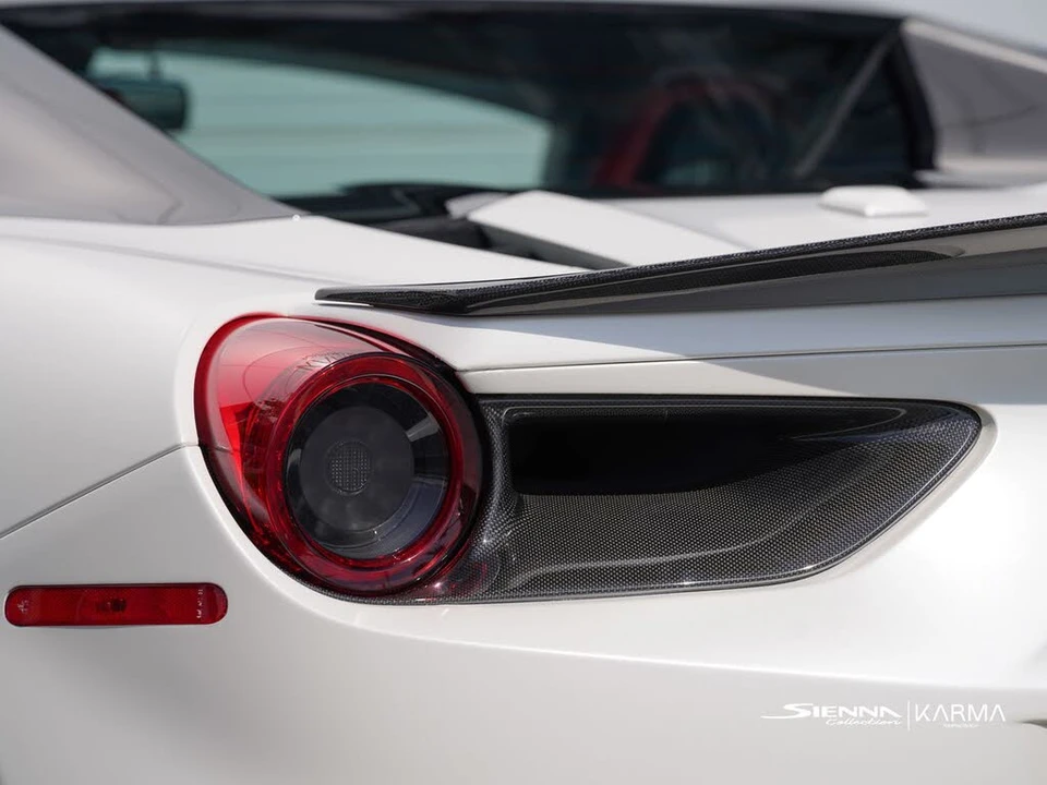 2018 Ferrari 488 Spider - Image 27 of 31