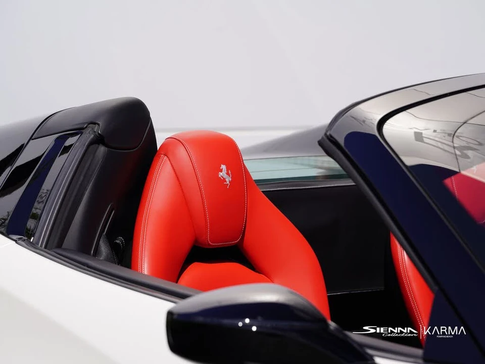 2018 Ferrari 488 Spider - Image 15 of 31