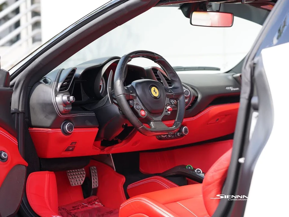 2018 Ferrari 488 Spider - Image 9 of 31