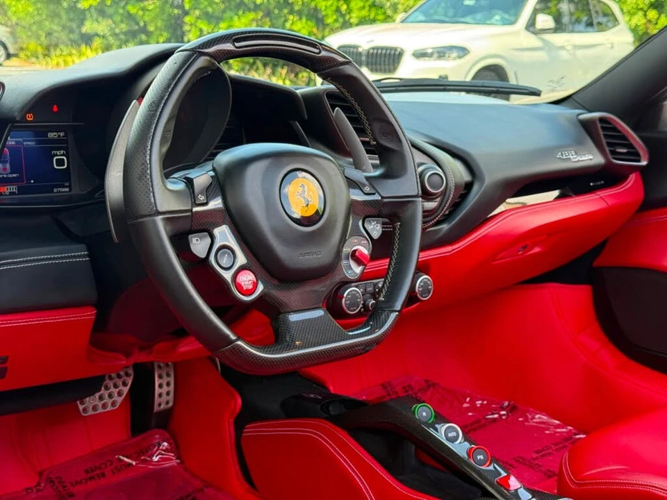 2018 Ferrari 488 Spider - Image 18 of 31