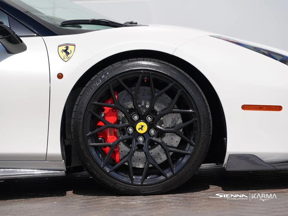 2018 Ferrari 488 Spider - Image 25 of 31