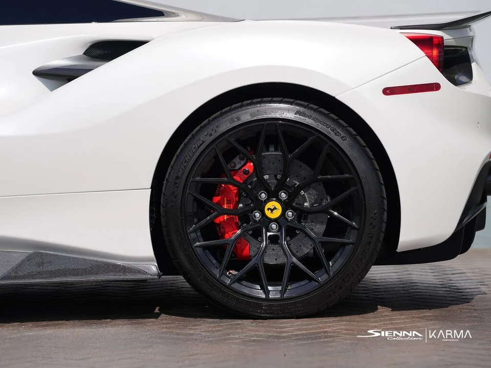 2018 Ferrari 488 Spider - Image 7 of 31