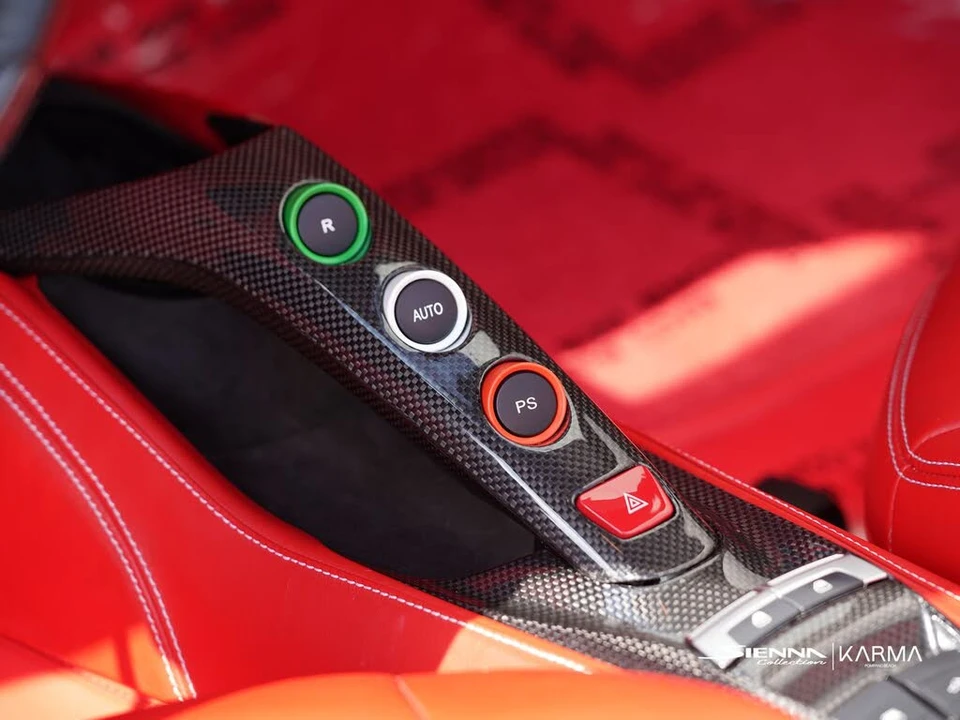 2018 Ferrari 488 Spider - Image 10 of 31