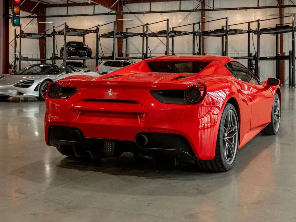 2018 Ferrari 488 Spider - Image 5 of 31
