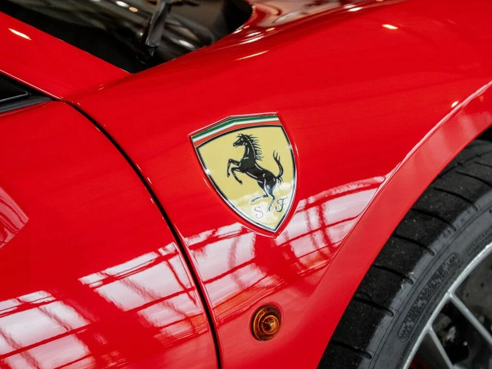 2018 Ferrari 488 Spider - Image 9 of 31