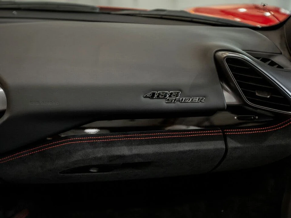 2018 Ferrari 488 Spider - Image 29 of 31