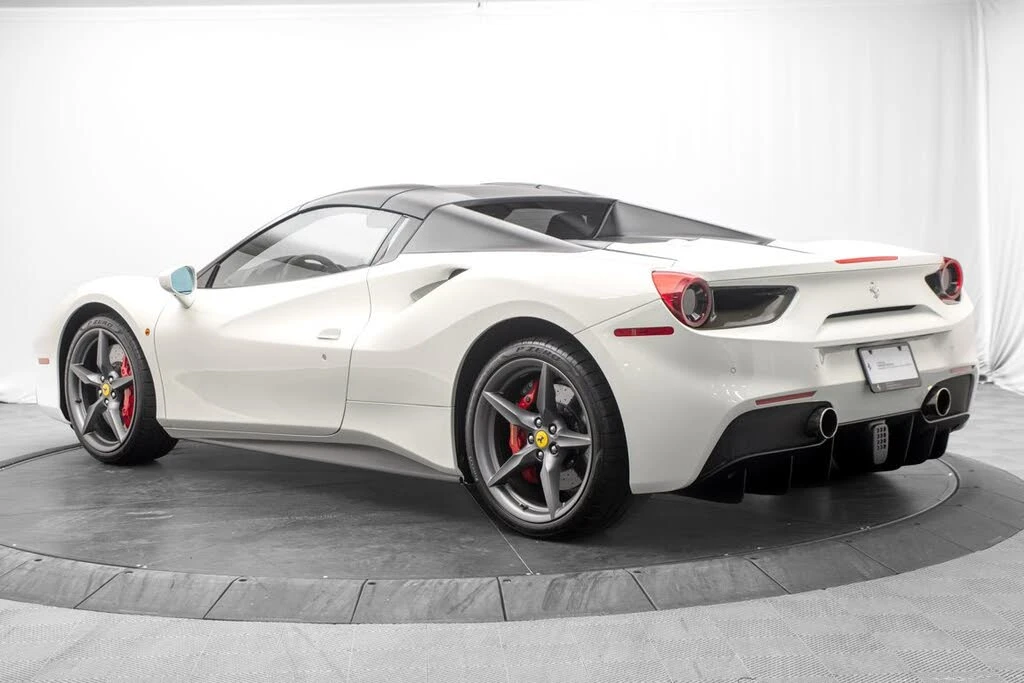 2018 Ferrari 488 Spider - Image 5 of 31
