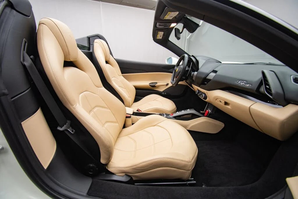 2018 Ferrari 488 Spider - Image 21 of 31
