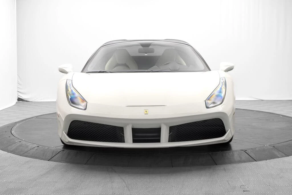 2018 Ferrari 488 Spider - Image 15 of 31