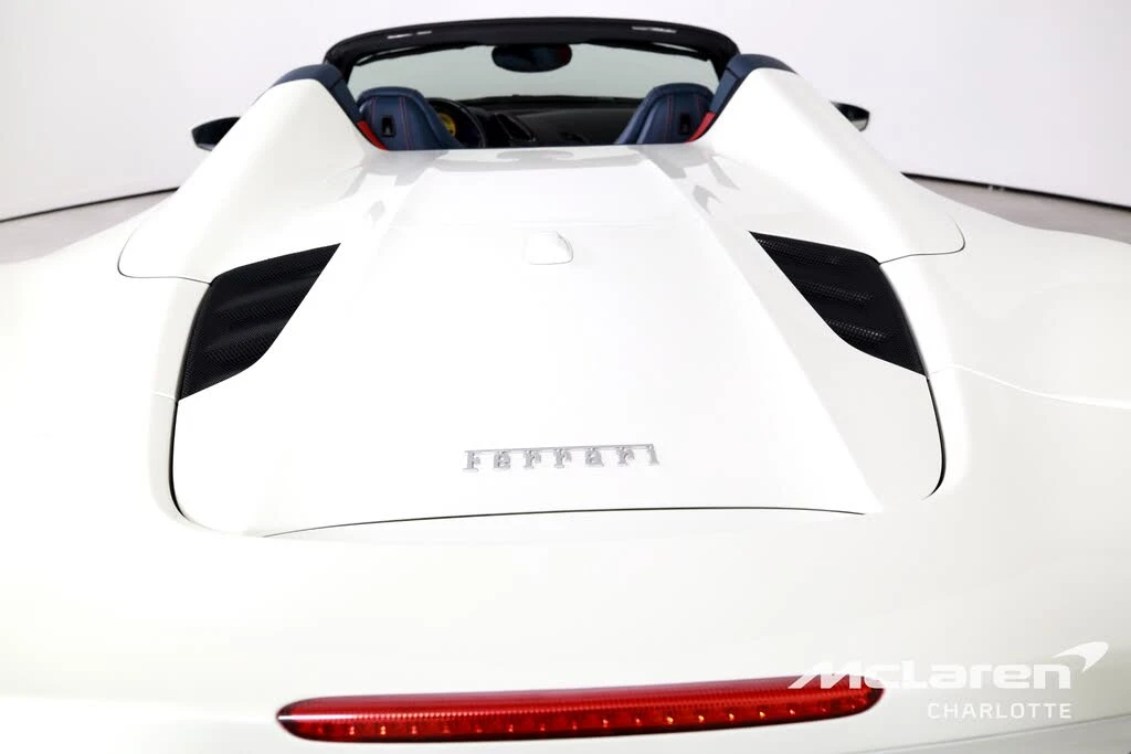 2018 Ferrari 488 Spider - Image 26 of 31