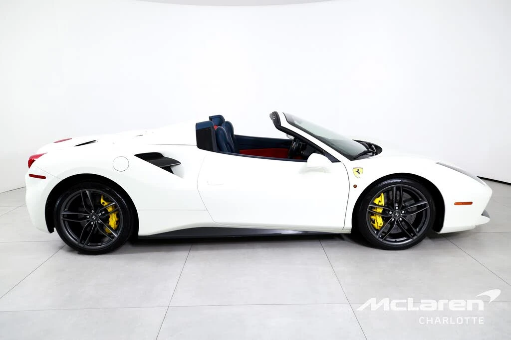 2018 Ferrari 488 Spider - Image 10 of 31