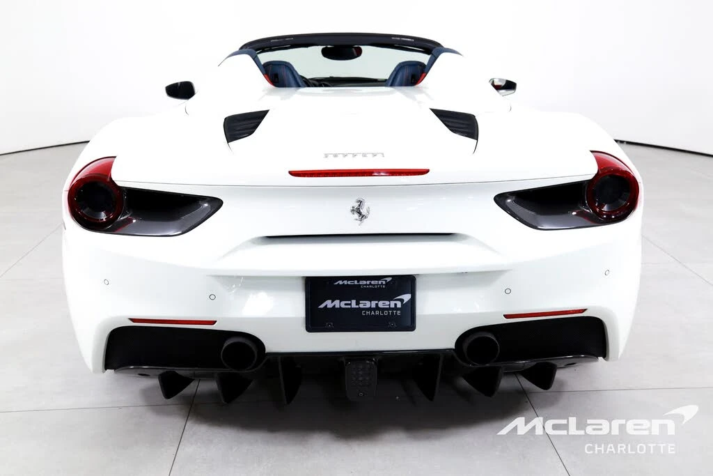 2018 Ferrari 488 Spider - Image 8 of 31