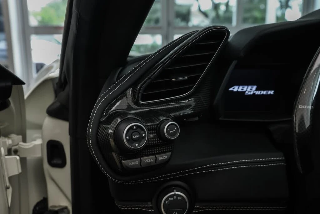 2018 Ferrari 488 Spider - Image 15 of 31