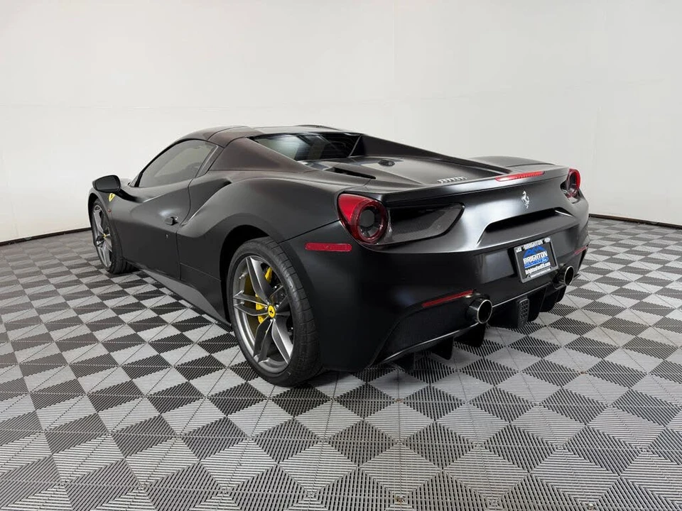 2018 Ferrari 488 Spider - Image 5 of 20