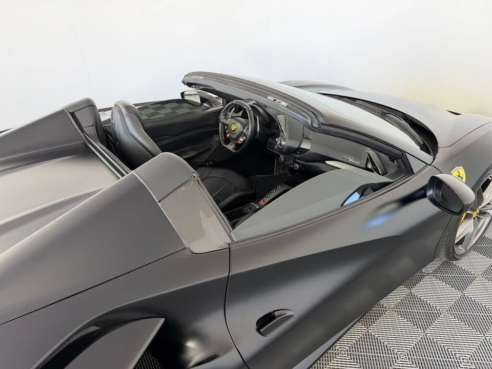 2018 Ferrari 488 Spider - Image 16 of 20