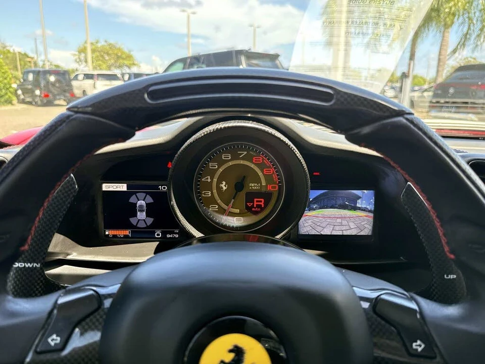2018 Ferrari 488 Spider - Image 23 of 25