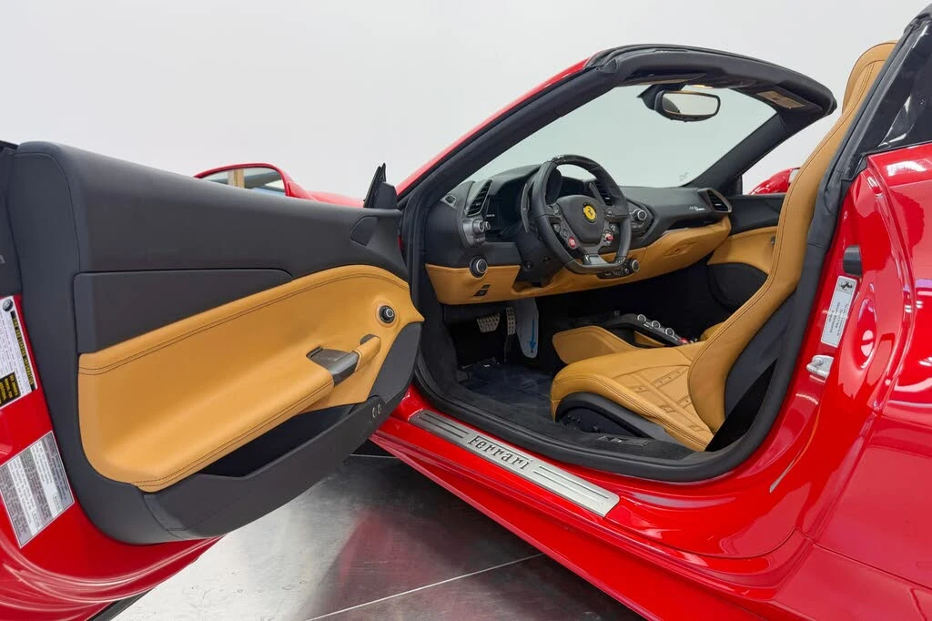 2018 Ferrari 488 Spider - Image 23 of 31