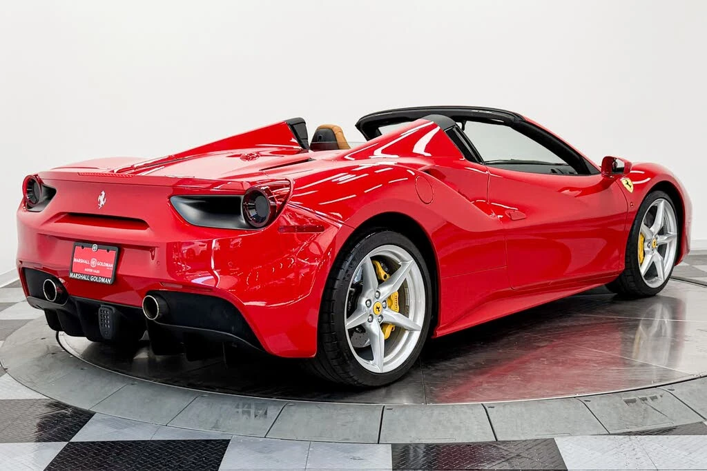 2018 Ferrari 488 Spider - Image 9 of 31