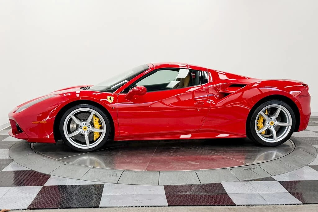 2018 Ferrari 488 Spider - Image 16 of 31