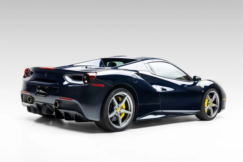 2018 Ferrari 488 Spider - Image 9 of 31
