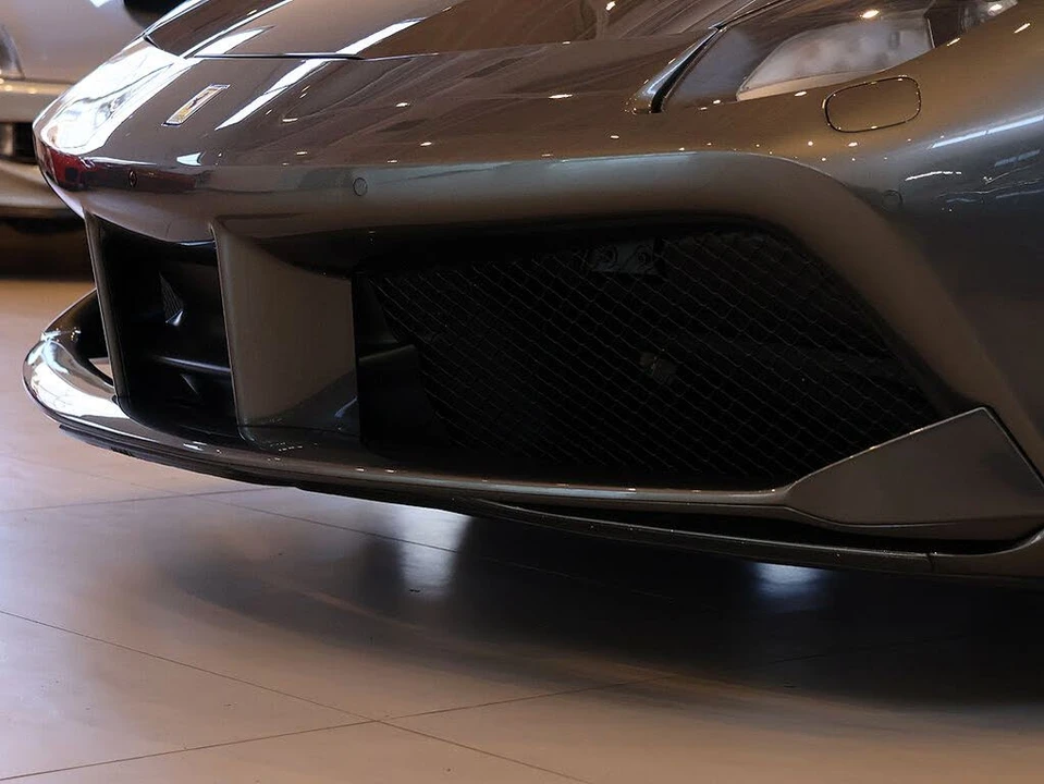 2018 Ferrari 488 Spider - Image 14 of 31