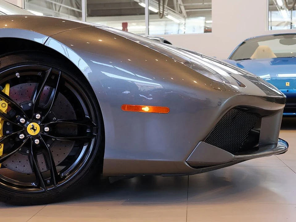 2018 Ferrari 488 Spider - Image 12 of 31