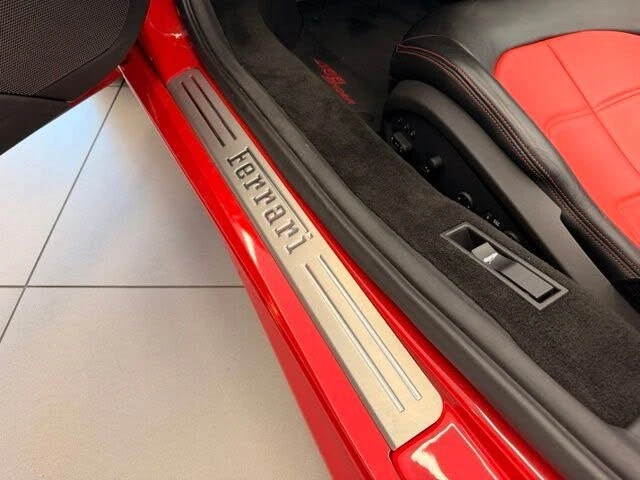 2018 Ferrari 488 Spider - Image 24 of 31