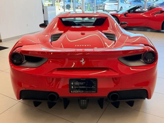 2018 Ferrari 488 Spider - Image 14 of 31