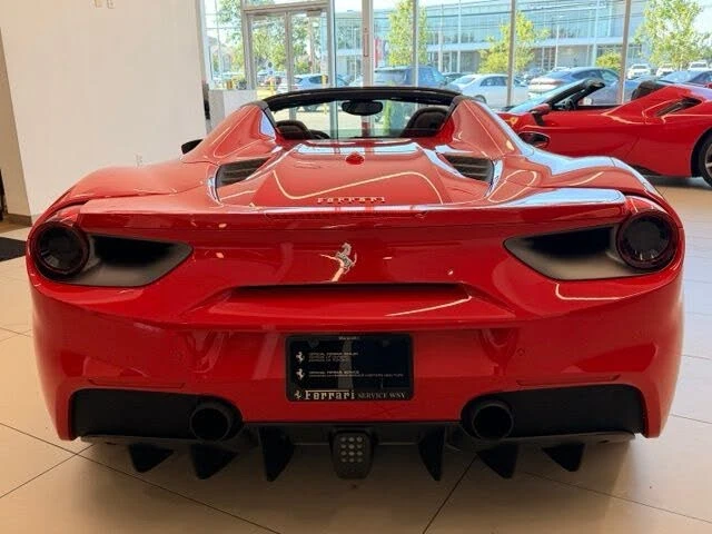 2018 Ferrari 488 Spider - Image 13 of 31