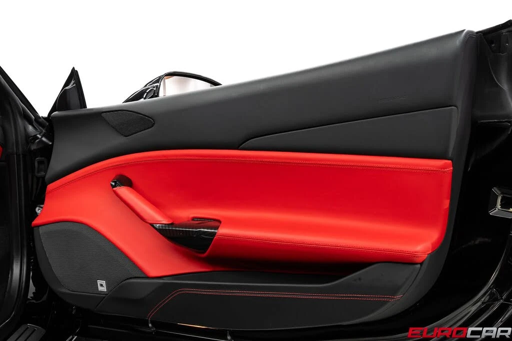 2018 Ferrari 488 Spider - Image 29 of 31