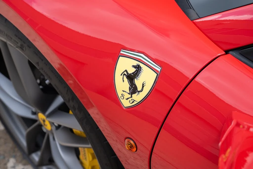 2018 Ferrari 488 Spider - Image 17 of 31