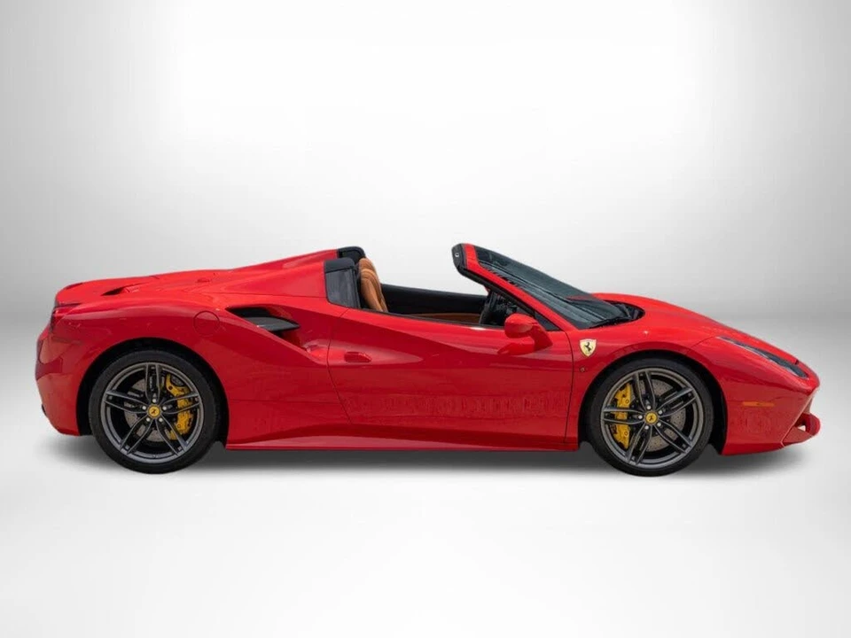 2018 Ferrari 488 Spider - Image 7 of 31