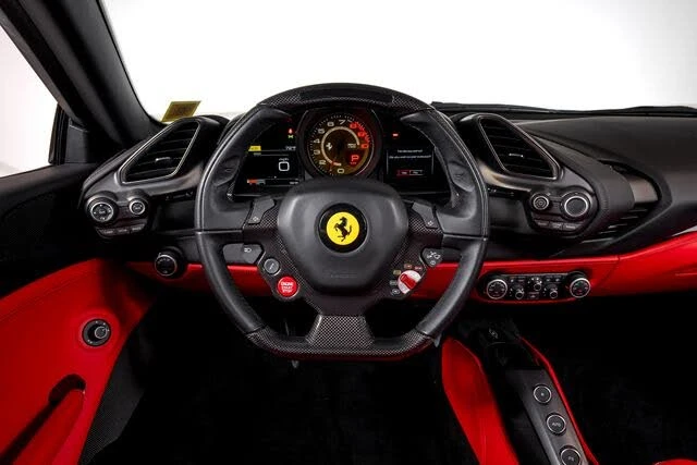 2018 Ferrari 488 Spider - Image 6 of 31