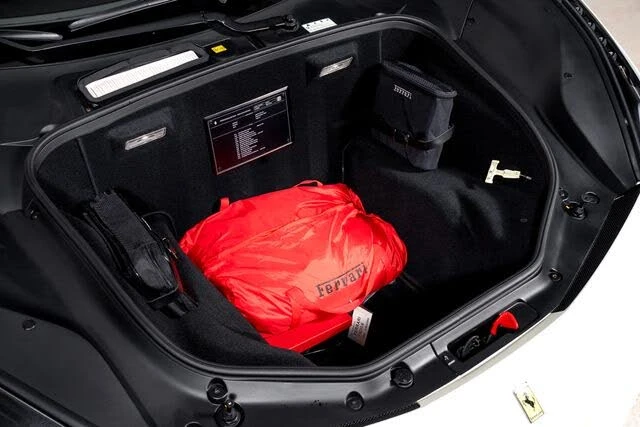 2018 Ferrari 488 Spider - Image 17 of 31