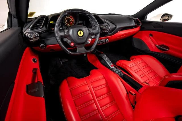 2018 Ferrari 488 Spider - Image 28 of 31