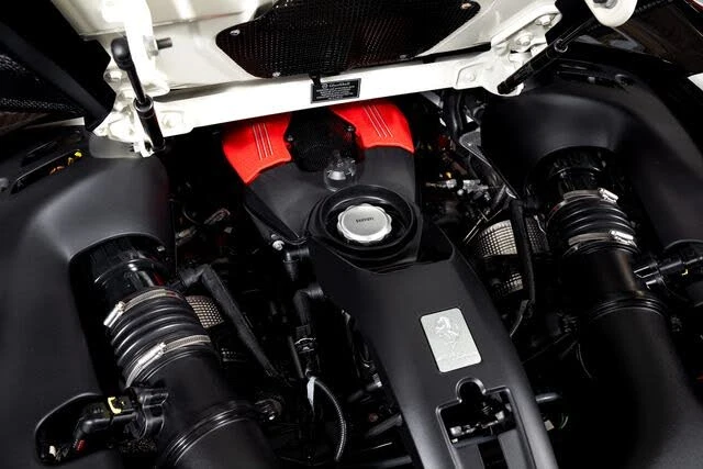 2018 Ferrari 488 Spider - Image 10 of 31