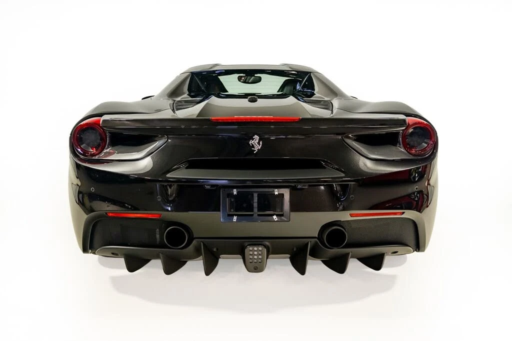 2018 Ferrari 488 Spider - Image 8 of 31